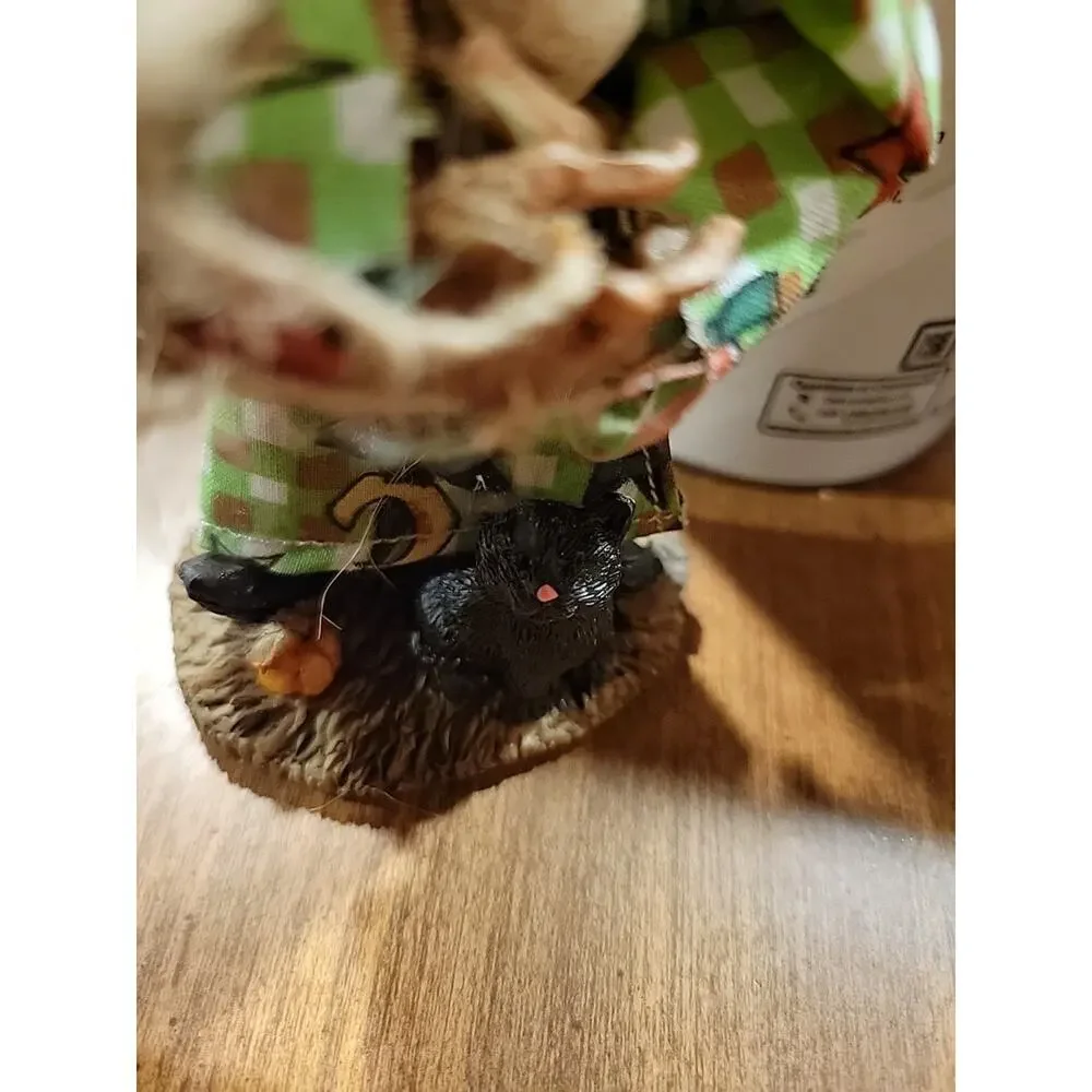 Vintage WITCH Black CAT Bat BONES Skull NUDE Breast HALLOWEEN Figurine SCULPTURE